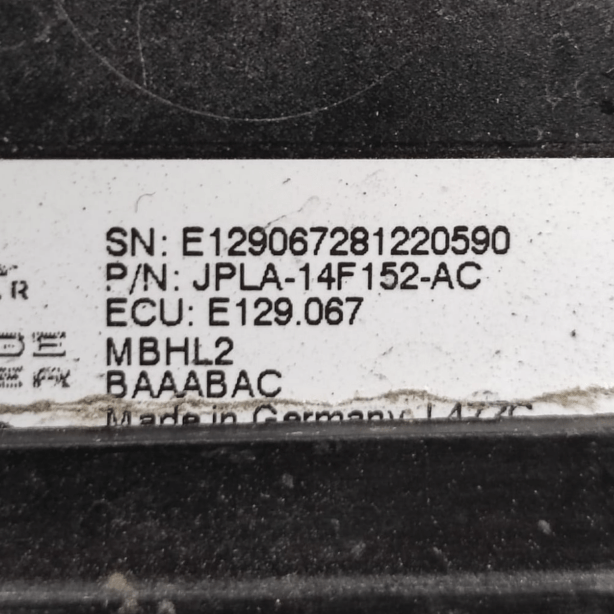 Sensore radar posteriore destro jaguar i - pace cod: jpla14f152ac (2018 - ) - F&P CRASH SRLS - Ricambi Usati