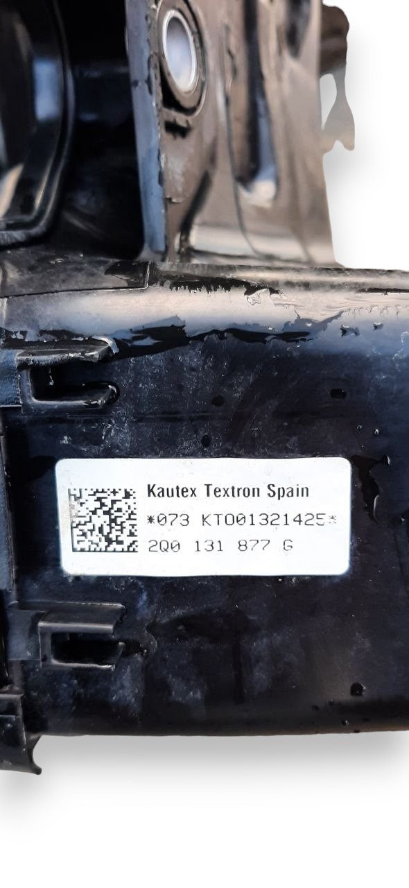 Serbatoio AdBlue Volkswagen T - Cross 1.6 Diesel ( 2019> ) cod.2Q0131877G - 5Q0131969E - F&P CRASH SRLS - Ricambi Usati