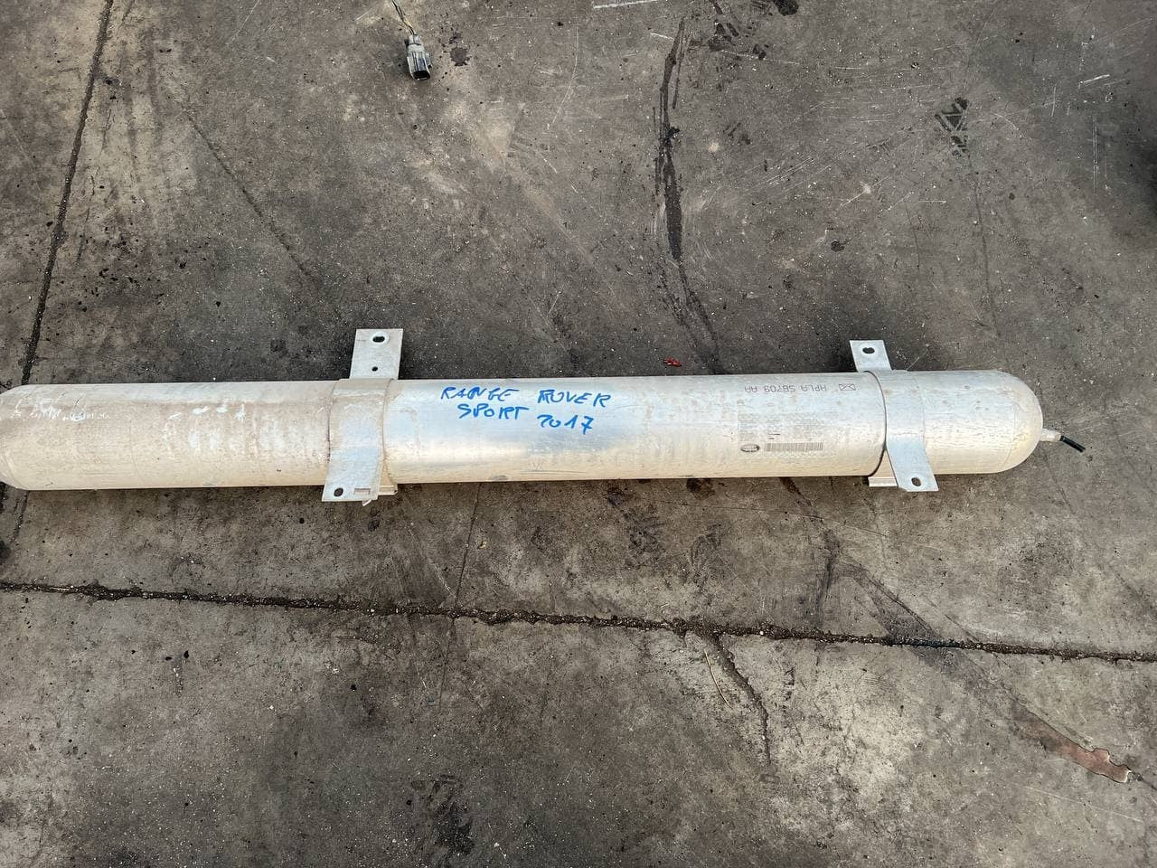 Air suspension tank Range Rover (L494) 2017 code hpla 5b709 aa - F&P CRASH SRLS - Used Parts