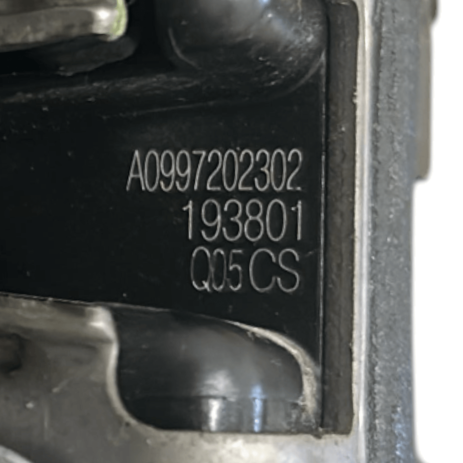 Left Front Door Lock Mercedes Benz GLA (X156) code.A0997202302 (2013 > 2019) - F&P CRASH SRLS - Used Parts