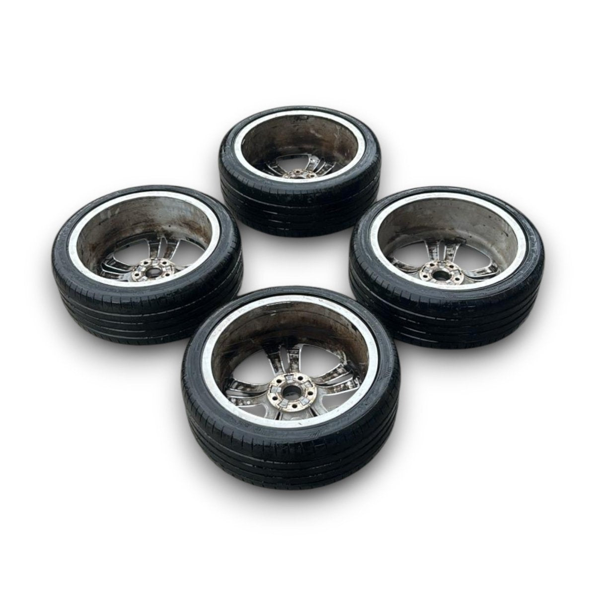 Set 4 cerchi in lega Audi A3 (8V) (5 fori / 225 / 40 r18) (2012 > 2020) 8v0601025bl / 8v0601025aj - F&P CRASH SRL - Ricambi Usati