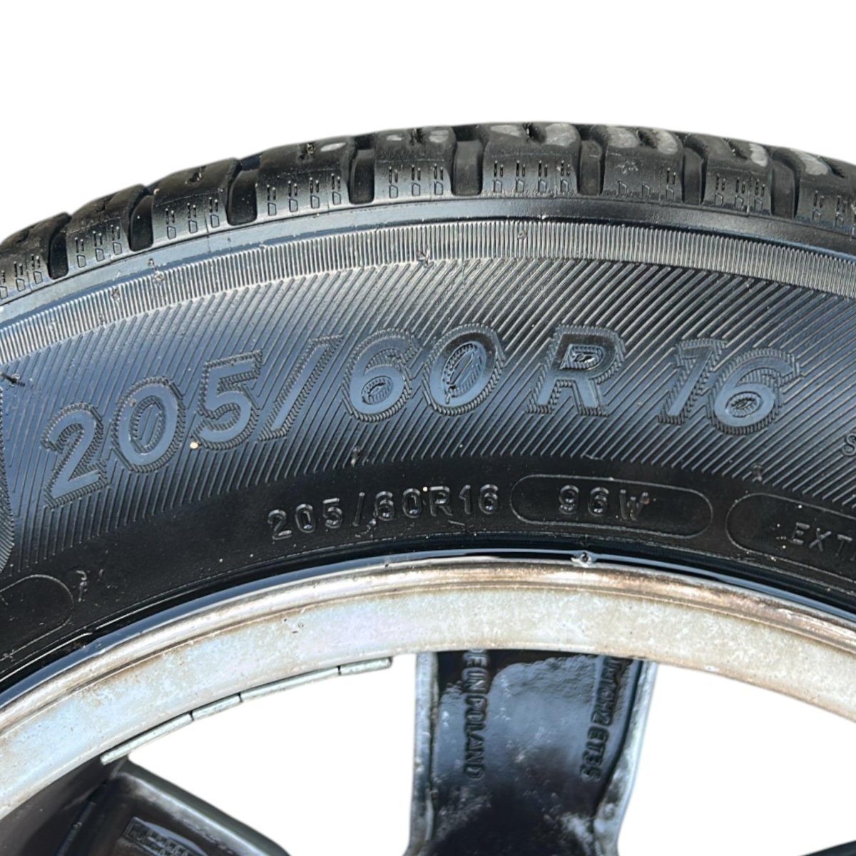 Set 4 cerchi in lega Audi A4 (B9) cod.8w0601025a (5 fori / 205 / 60 r16) (2015 > 2024) - F&P CRASH SRLS - Ricambi Usati
