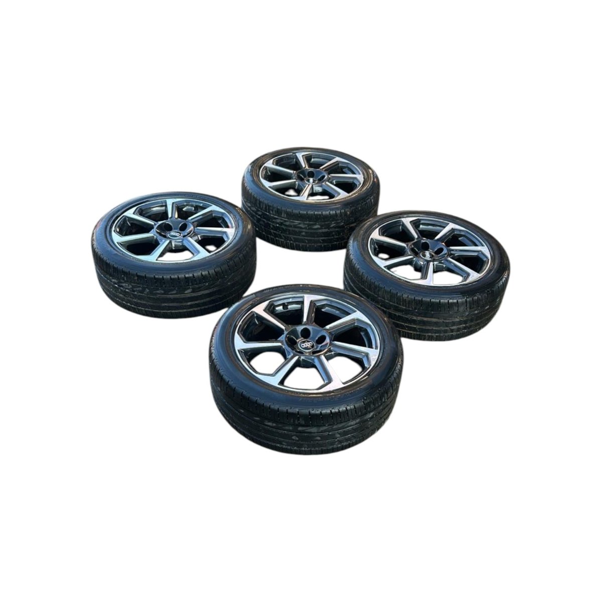Set 4 cerchi in lega Audi Q3 (F3) (5 fori 225 / 45 r19) (2018 > 2025) 83a601025d - F&P CRASH SRL - Ricambi Usati