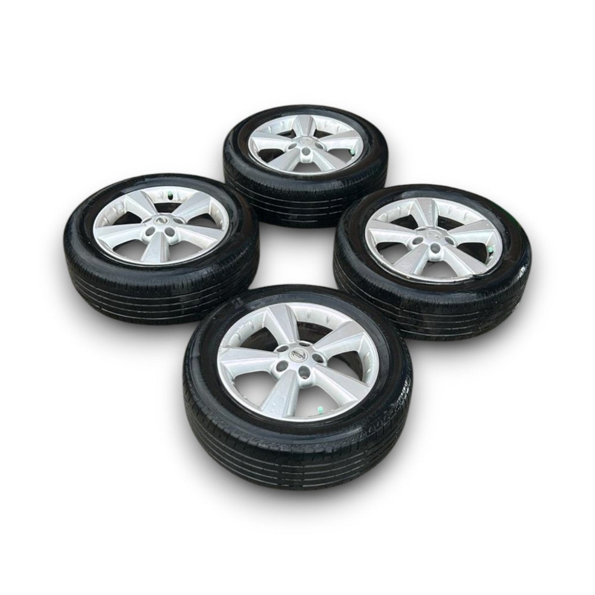 Set 4 cerchi in lega Nissan Qashqai (J10) (5 fori / 215 / 60 r17) (2006 > 2014) - F&P CRASH SRL - Ricambi Usati