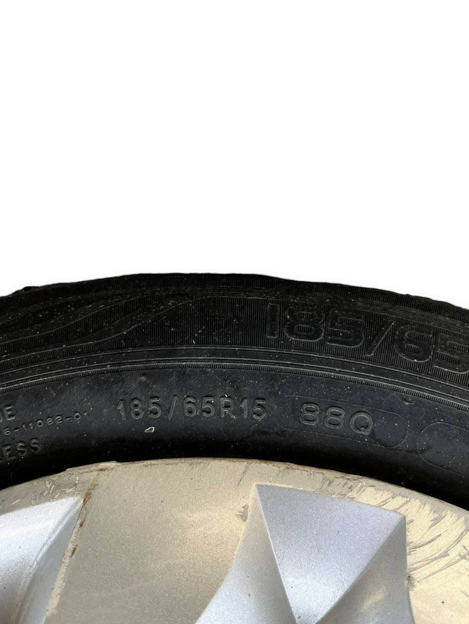 SET 4 CERCHI IN LEGA RENAULT ZOE (2013>) 185/65 R15 - F&P CRASH SRLS - Ricambi Usati