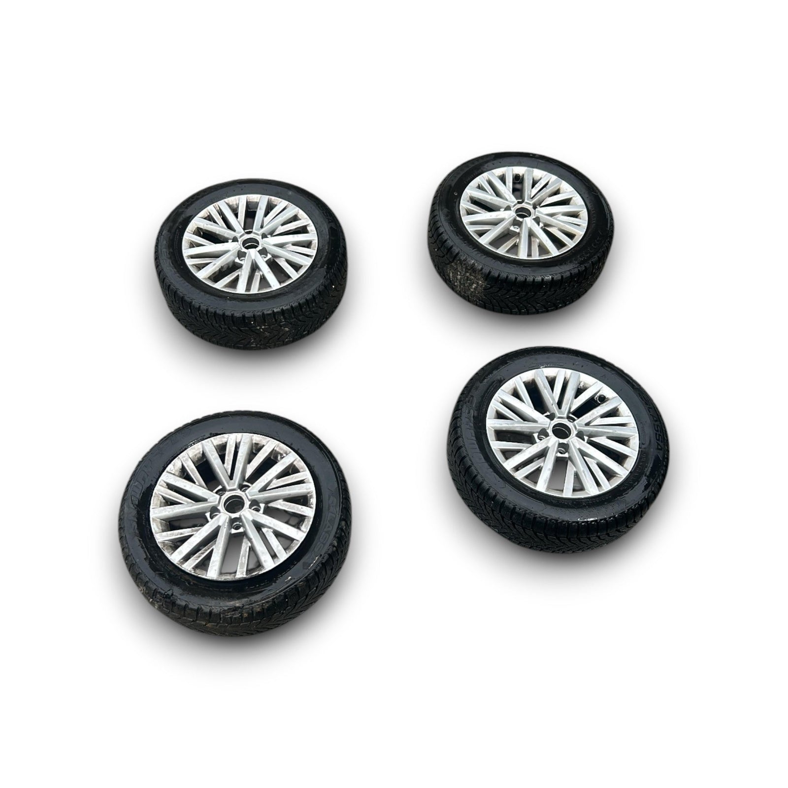 Set 4 Cerchi In Lega Volkswagen T - Roc cod.2GA601025AA (5 Fori / 205 / 60 R16) (2017 > ) - F&P CRASH SRLS - Ricambi Usati