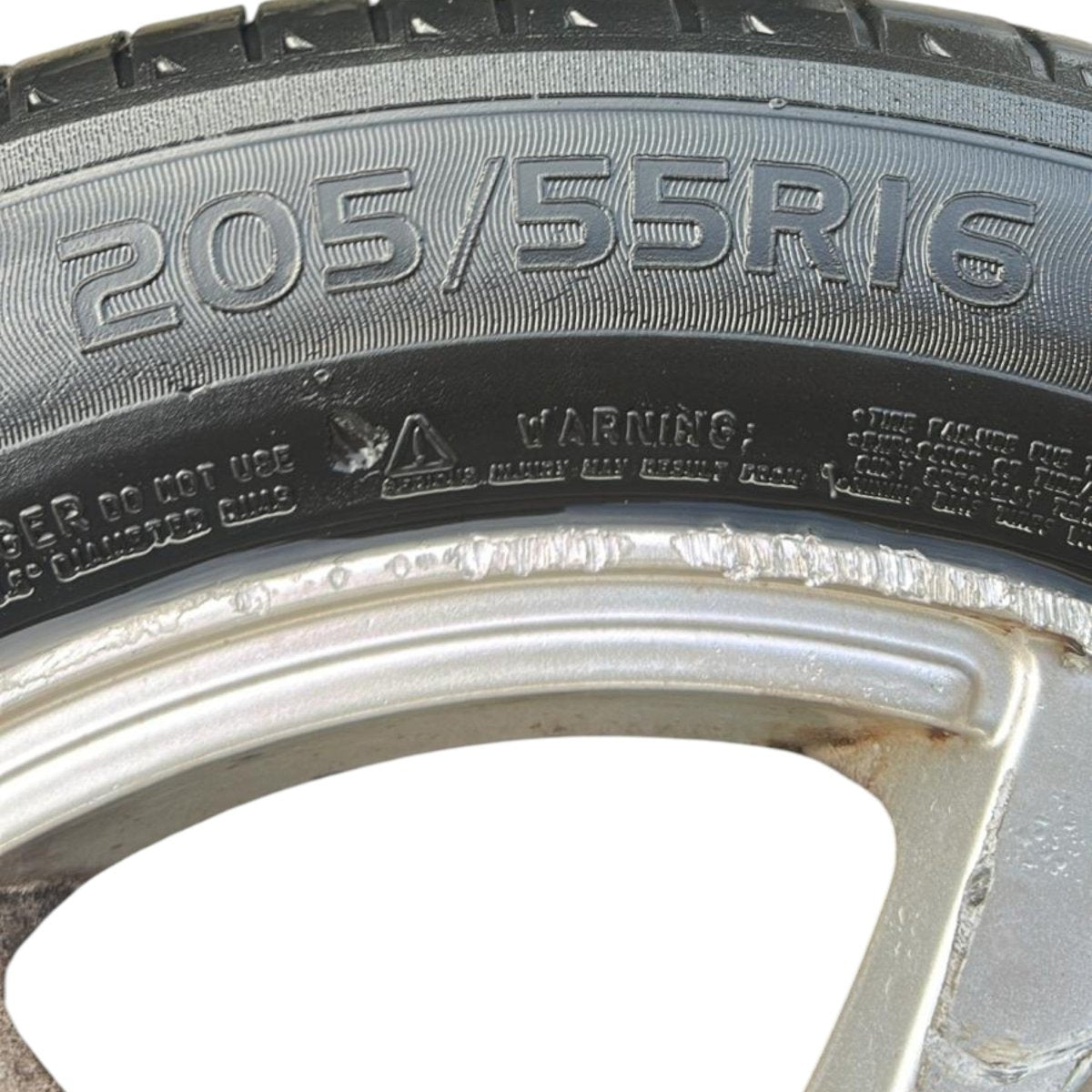 Set 4 cerchi in lega Volvo V40 cod.31317285 (5 fori / 205 / 55 r16) (2012 > 2019) - F&P CRASH SRL - Ricambi Usati