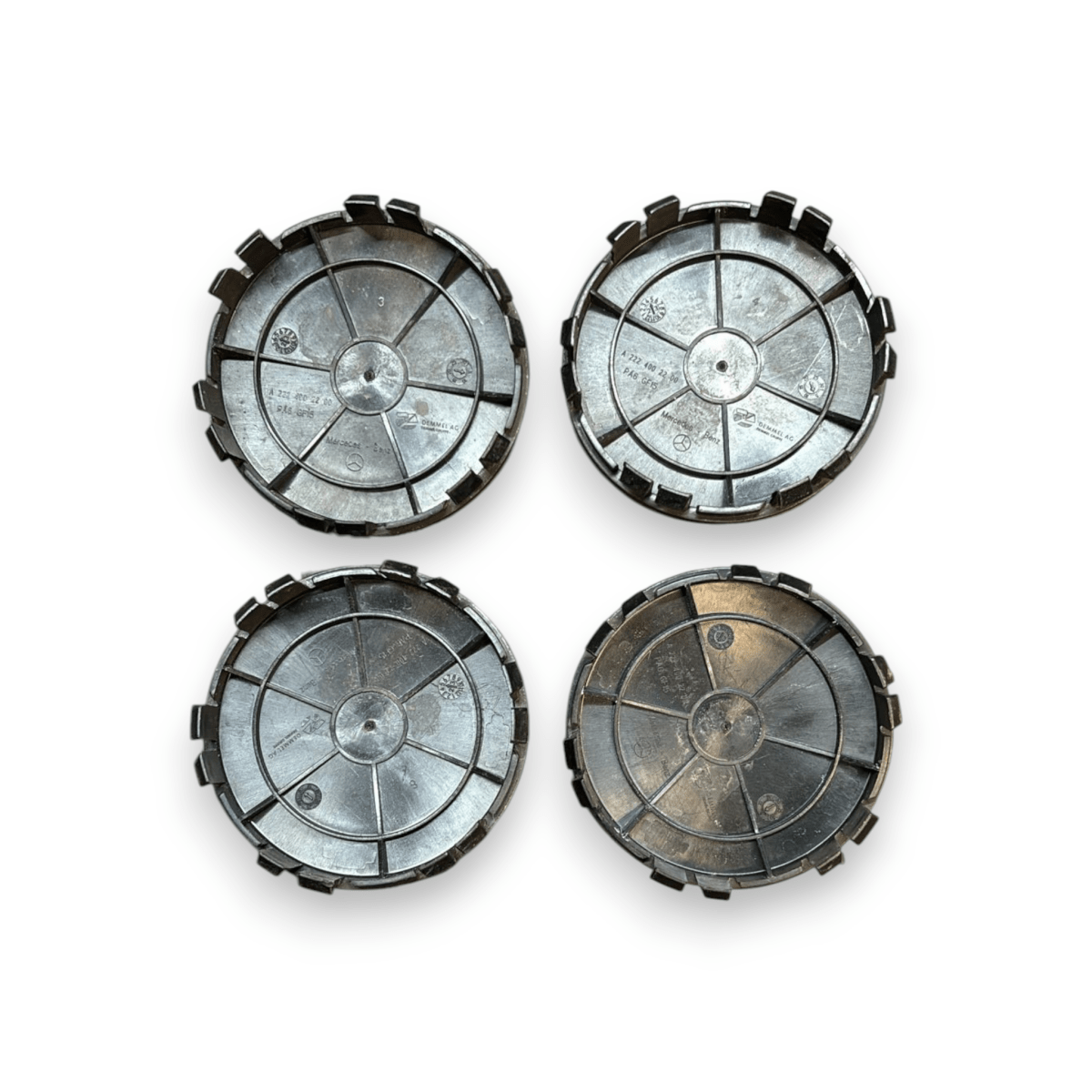 Set 4 coprimozzi mercedes - benz gla h247 cod:a2224002200 (2020 - ) - F&P CRASH SRL - Ricambi Usati