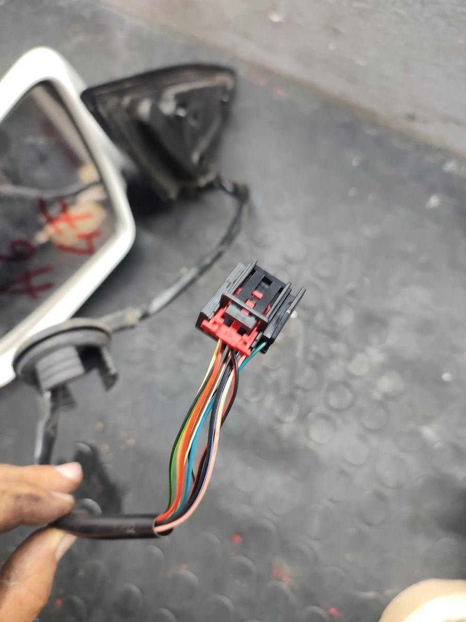 Specchietto retrovisore sinistro Audi A6 avant ( 4f - 2009 ) - F&P CRASH SRLS - Ricambi Usati