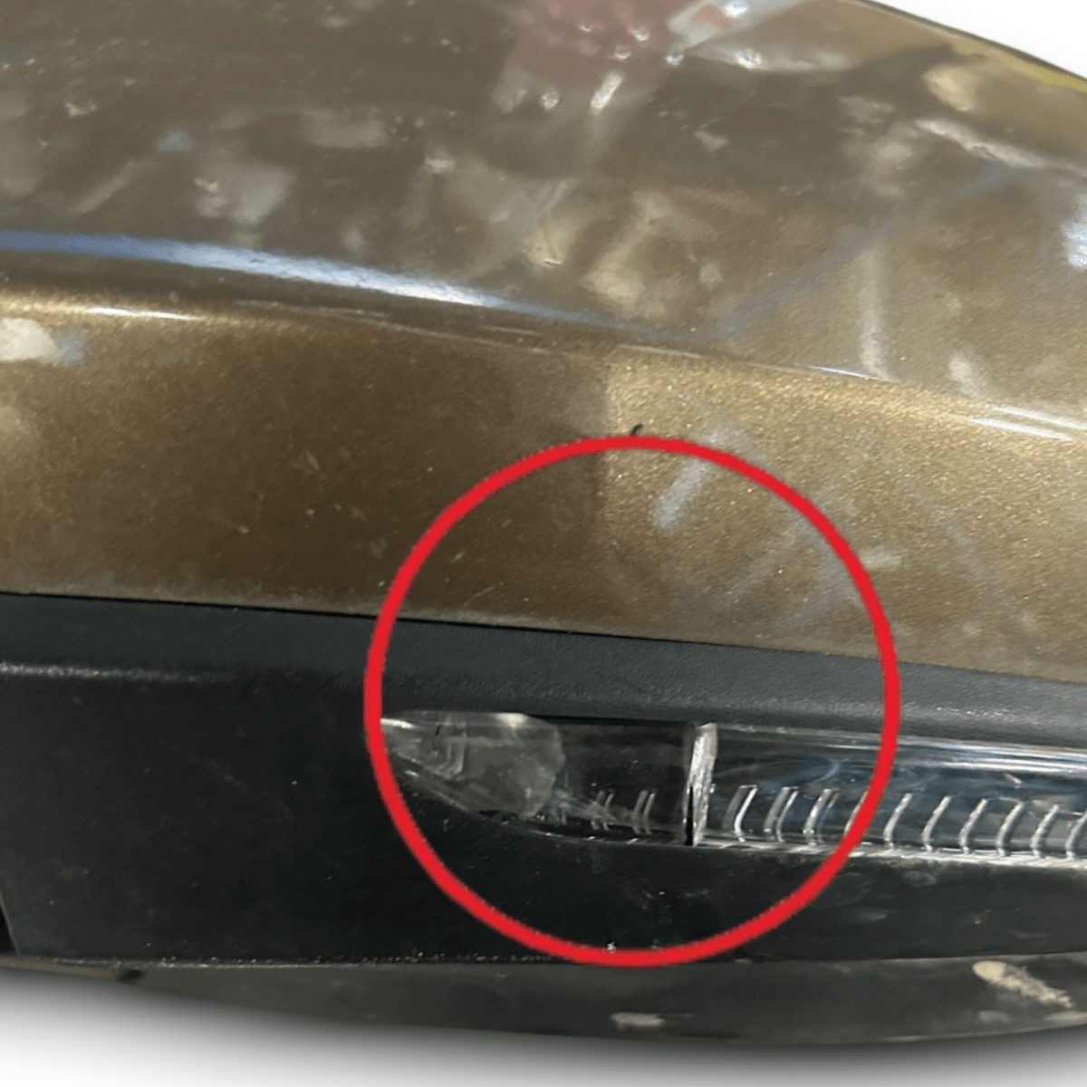 Specchietto / specchio retrovisore sinistro renault kadjar cod:13003180 (2015 > 2022) - F&P CRASH SRLS - Ricambi Usati