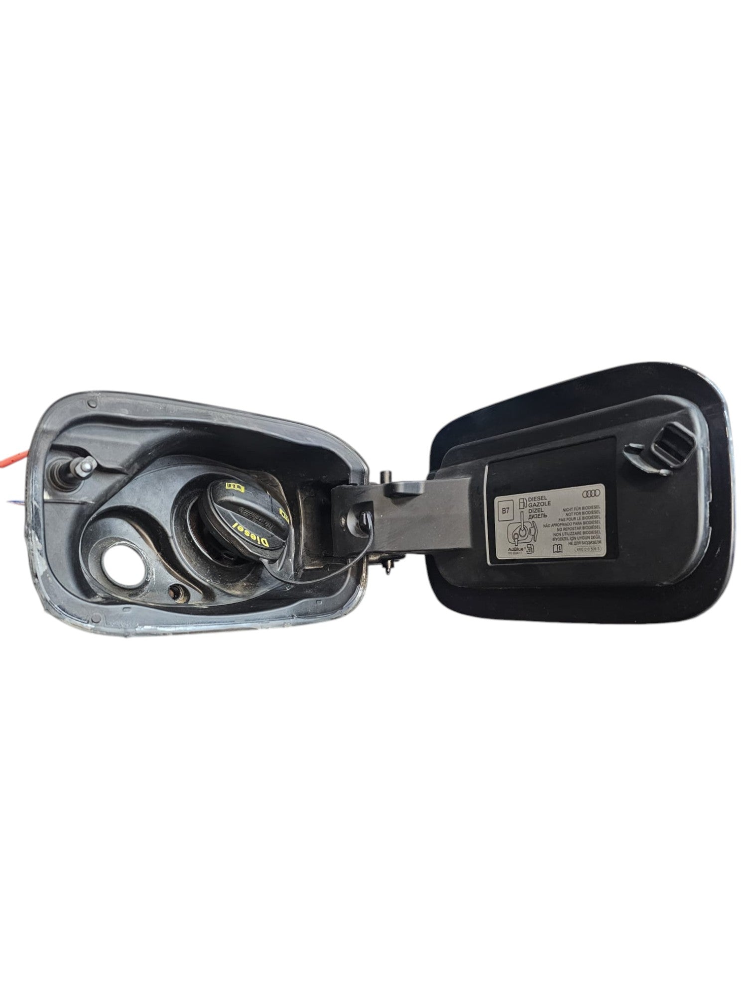 Sportello / Tappo Carburante Audi Q5 FY Cod:4M0010508S (2017 - >) - F&P CRASH SRLS - Ricambi Usati