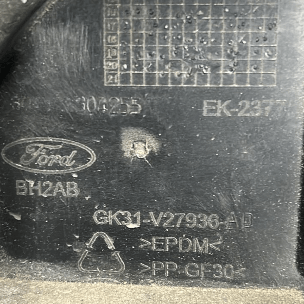Fuel filler cap / cover ford transit connect code: GK31 - V27936 - AD (2013> 2021) - F&P CRASH SRL - Used Parts