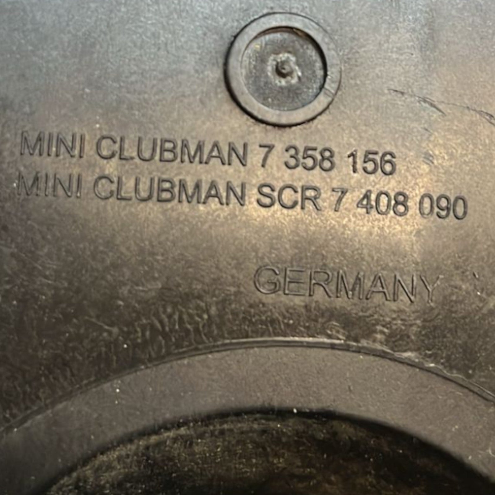 Sportello / Tappo Carburante Mini Clubman (F54) cod:09789 - 000 (2015 >2024) - F&P CRASH SRLS - Ricambi Usati