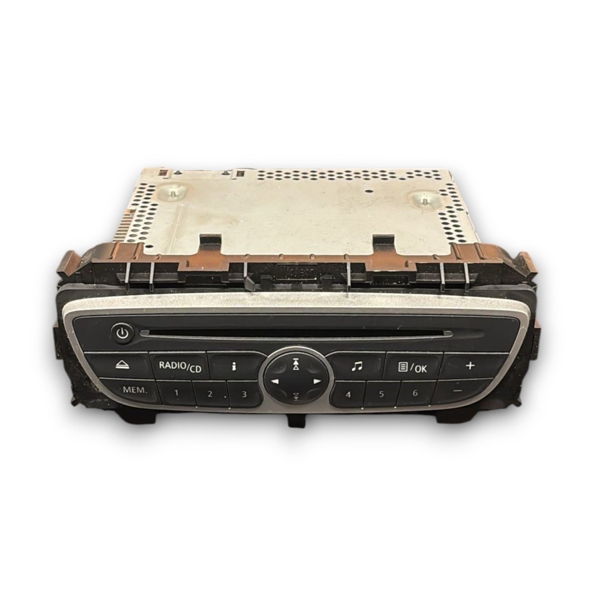 Stereo / autoradio Renault Twingo III cod . 281150031r (2014 >) - F&P CRASH SRL - Ricambi Usati