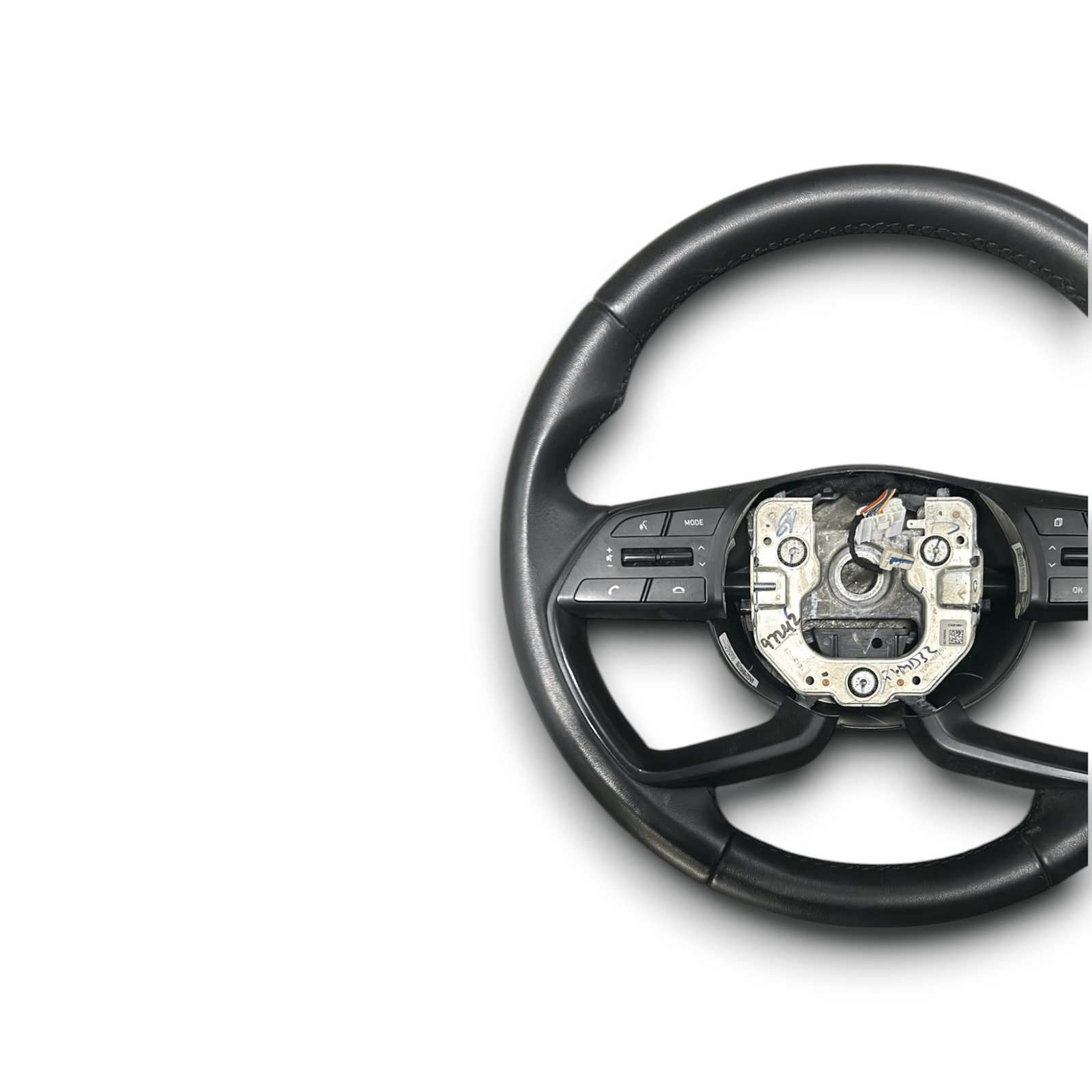 Steering / Wheel Hyundai Bayon code:651108300A (2021 >) - F&P CRASH SRLS - Used Parts