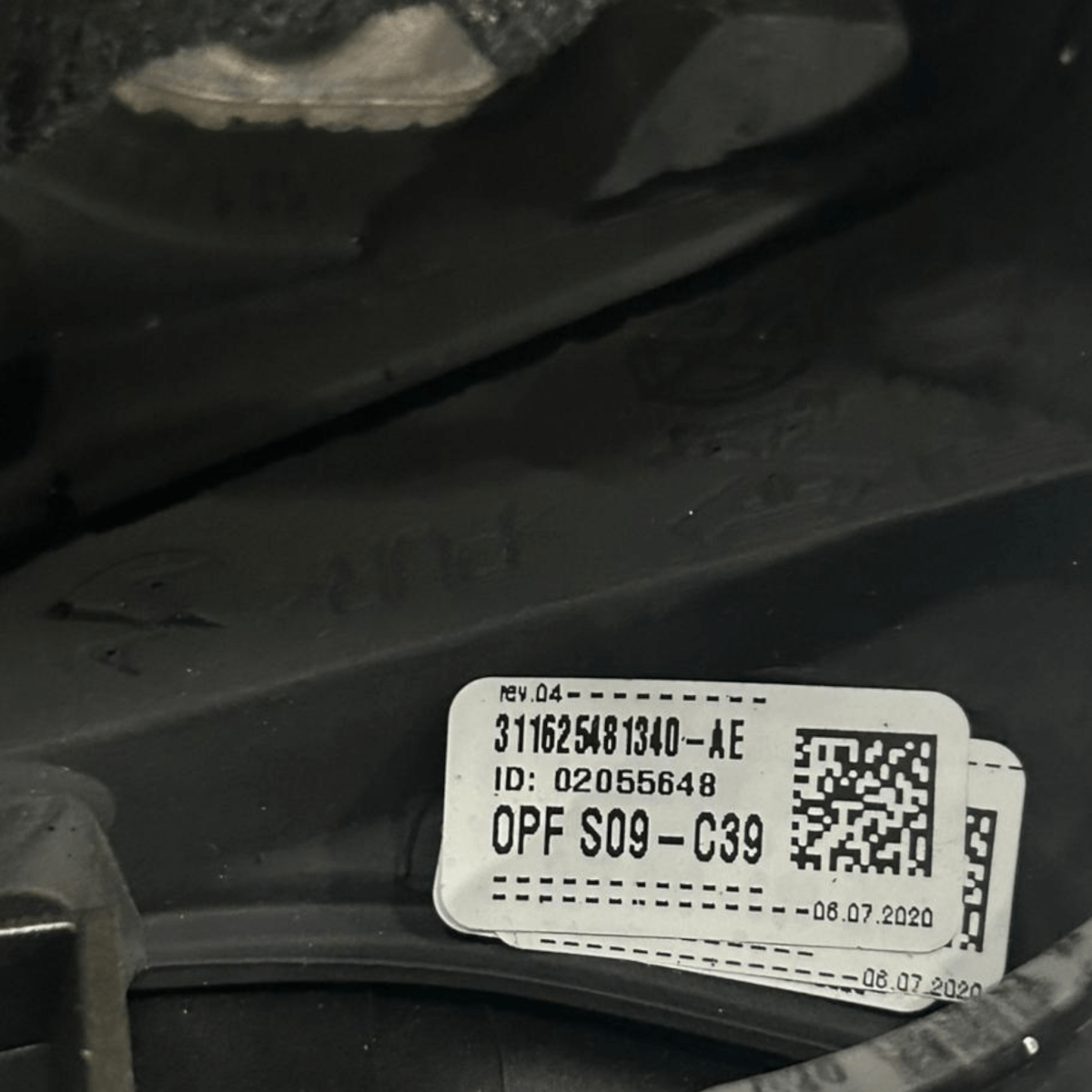 Sterzo / volante volkswagen golf VIII cod:311625481340 (2019 >) - F&P CRASH SRLS - Ricambi Usati