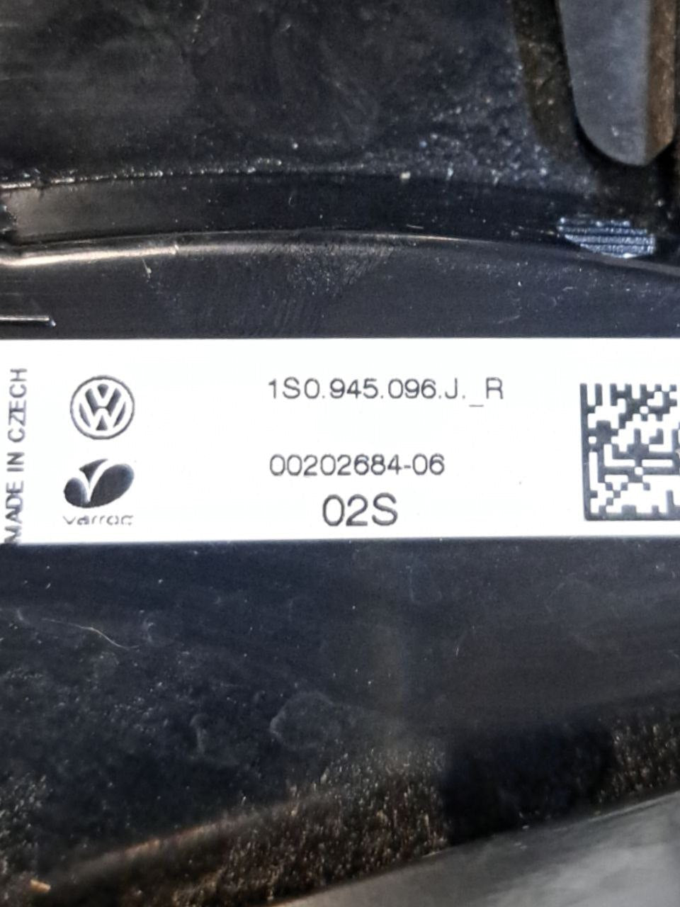 Stop / Fanale Esterno posteriore destro (dx) Alogeno Volkswagen Up (2012>) COD:1S0945096J - F&P CRASH SRLS - Ricambi Usati