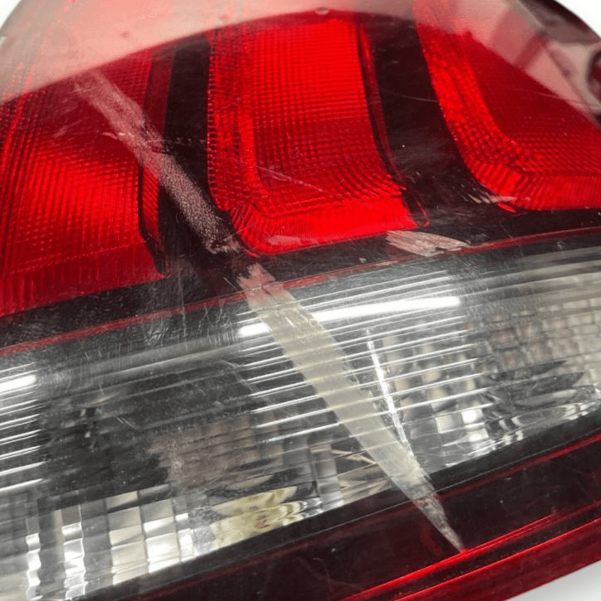 Stop / Rear LED light right (dx) Peugeot 108 (2014 to 2021) code: 815500H132 - F&P CRASH SRLS - Used Parts