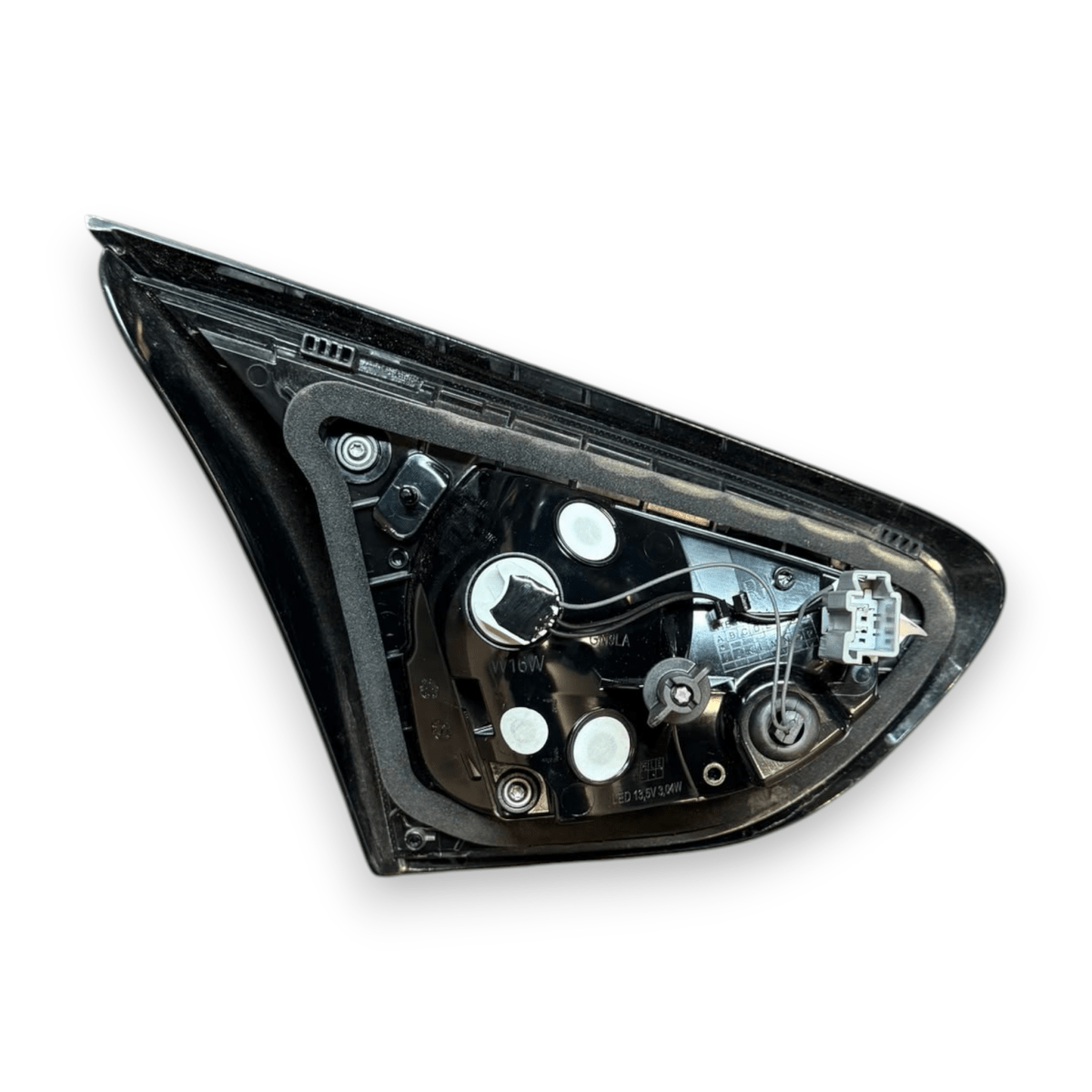 Stop / Fanale posteriore interno destro (dx) Ford Puma cod.L1TB-13A602-AD (2019-) - F&P CRASH SRL - Ricambi Usati