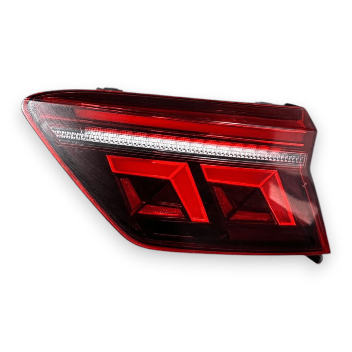 Stop / Fanale posteriore interno destro (dx) Volkswagen Tiguan II cod.5NA945308 (2016 - ) - F&P CRASH SRL - Ricambi Usati
