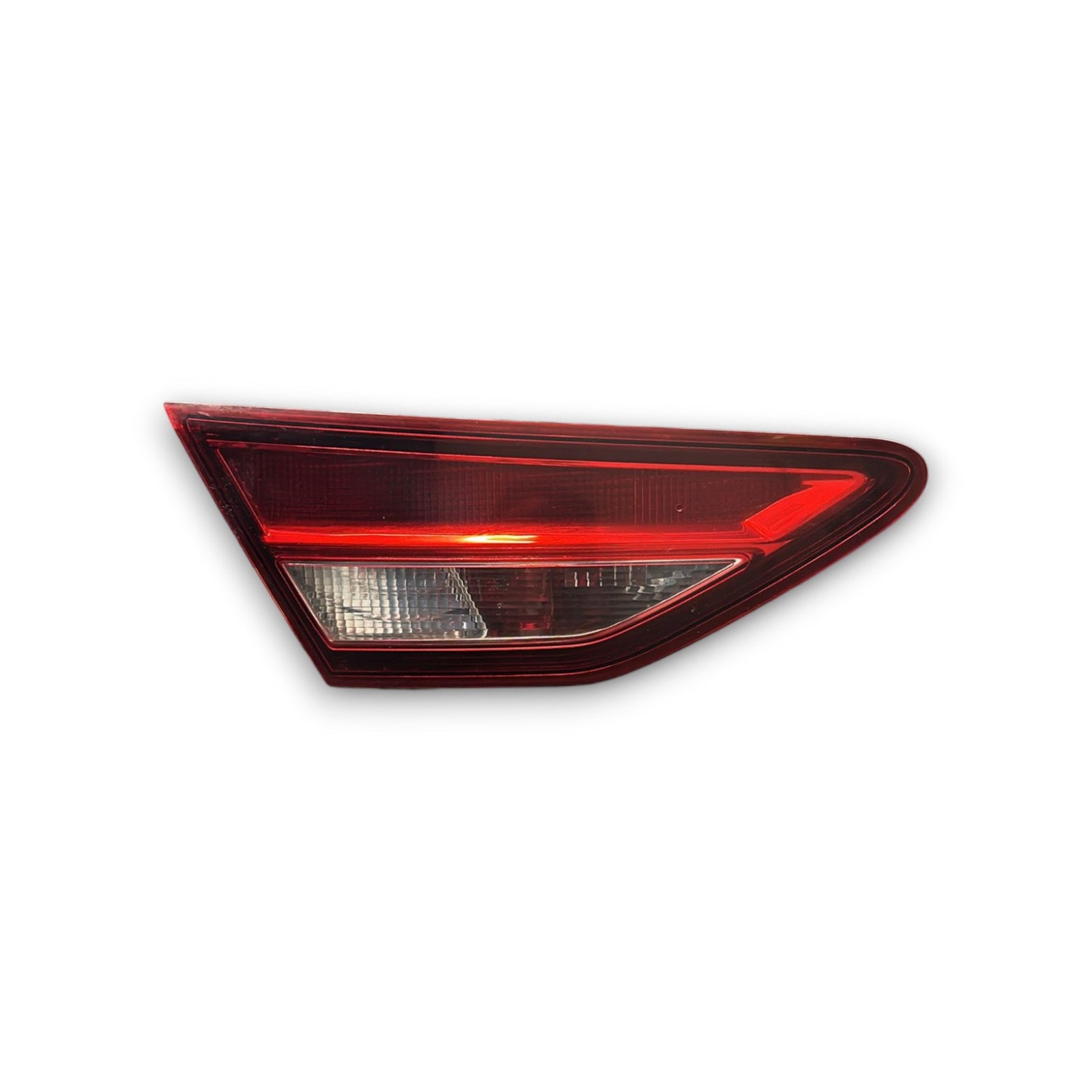 Stop / Fanale Posteriore Interno Sinistro Seat Leon III hatchback cod: 5f0945307d / 90042872 (2013 > 2019) - F&P CRASH SRLS - Ricambi Usati