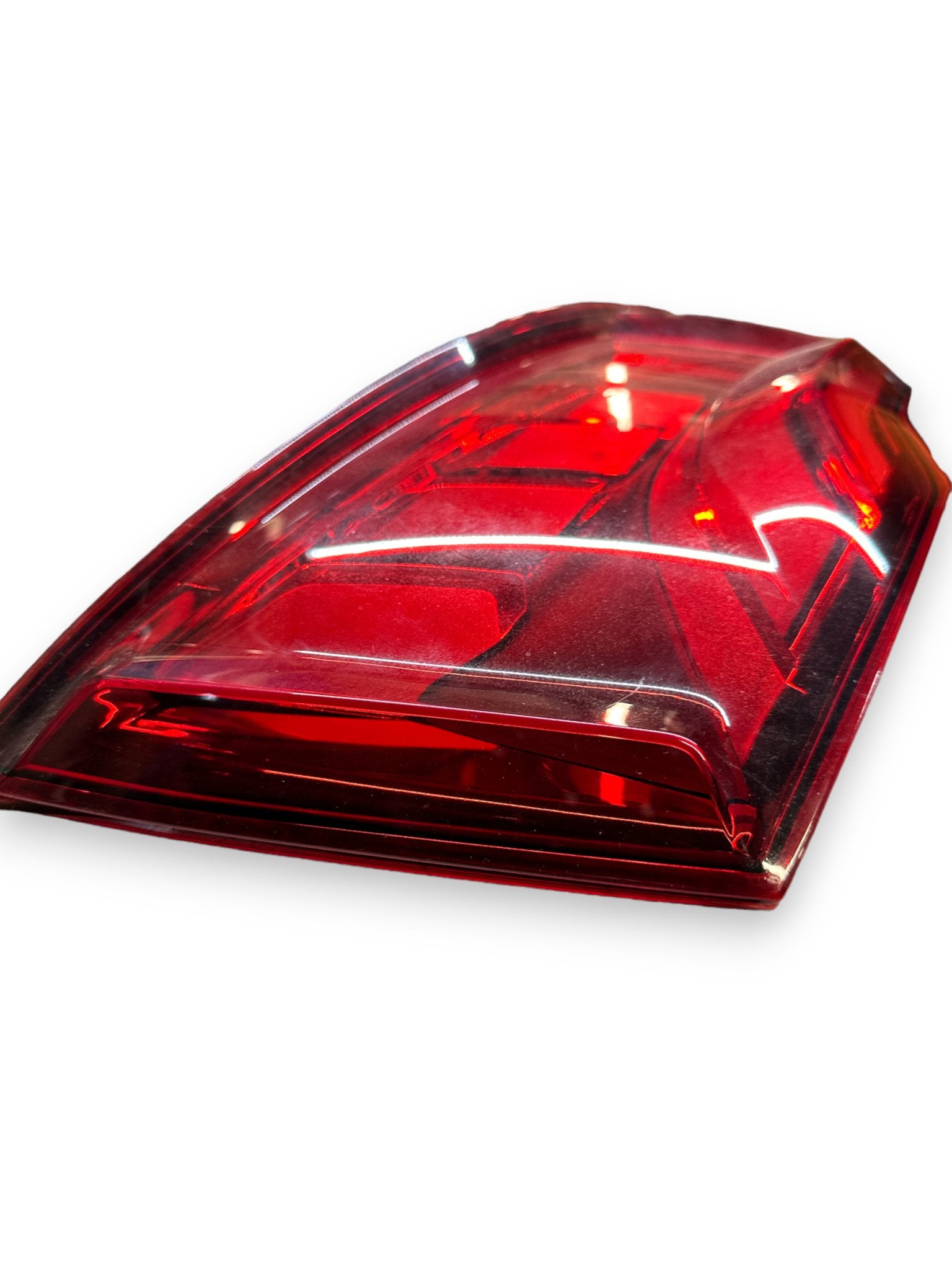 Stop Light Rear Left Led Audi Q5 S - line ( 2019 ) code: 80A945093B - F&P CRASH SRLS - Used Spare Parts