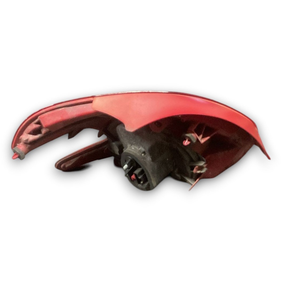 Stop posteriore sinistro Peugeot 208 cod . 9672628280 (2012 > 2019) - F&P CRASH SRL - Ricambi Usati