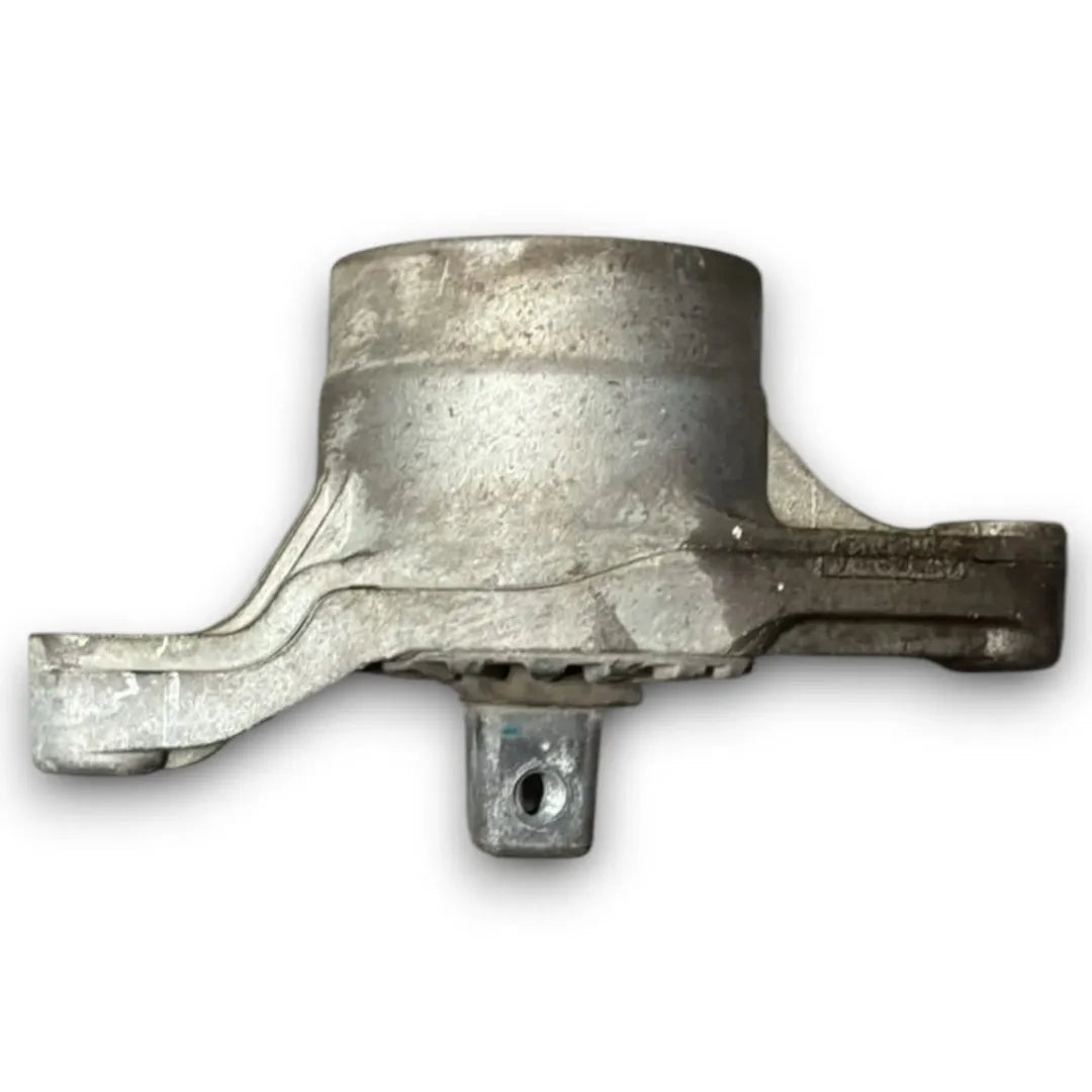 Dettaglio Supporto motore anteriore Maserati Levante dal 2016 cod. 06700036280 - foto 2