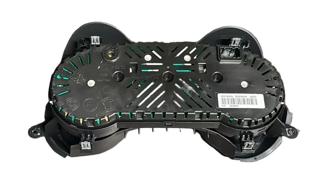 Tachimetro / contachilometri alfa romeo giulietta 1.6 diesel cod:50528273 (2010 - 2020) - F&P CRASH SRL - Ricambi Usati