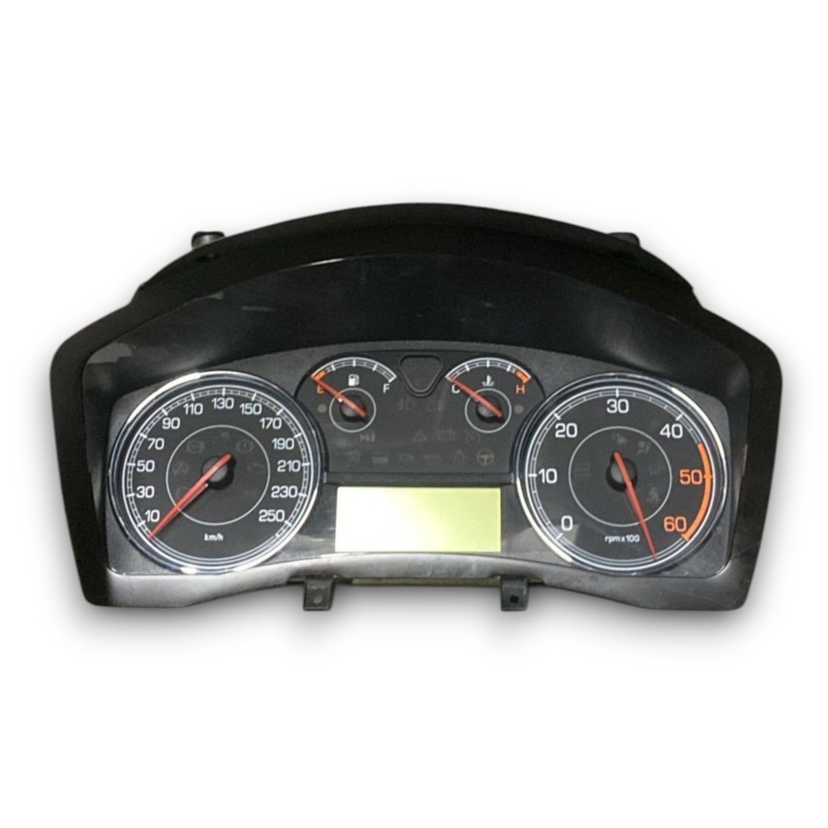 Tachimetro / contachilometri fiat croma cod . 555001090100 1.9 diesel (2007 >2010) - F&P CRASH SRL - Ricambi Usati