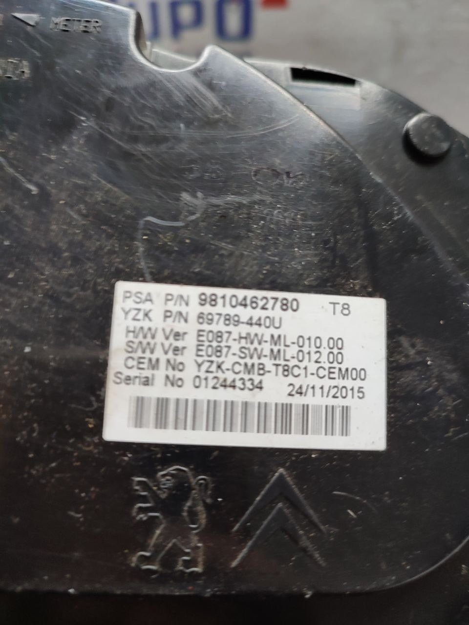 Speedometer / Odometer Peugeot 5008 1.6 hdi code 9810462780 - F&P CRASH SRLS - Used Parts