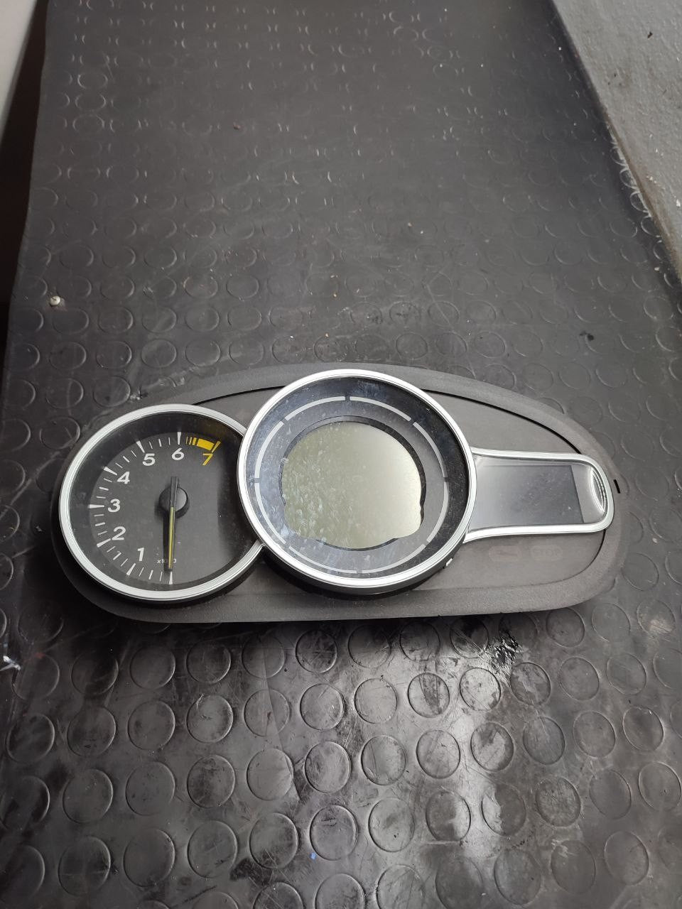 Speedometer odometer instrument panel Renault Megane III 1.4 tce code RNI248104902R - F&P CRASH SRLS - Used Parts