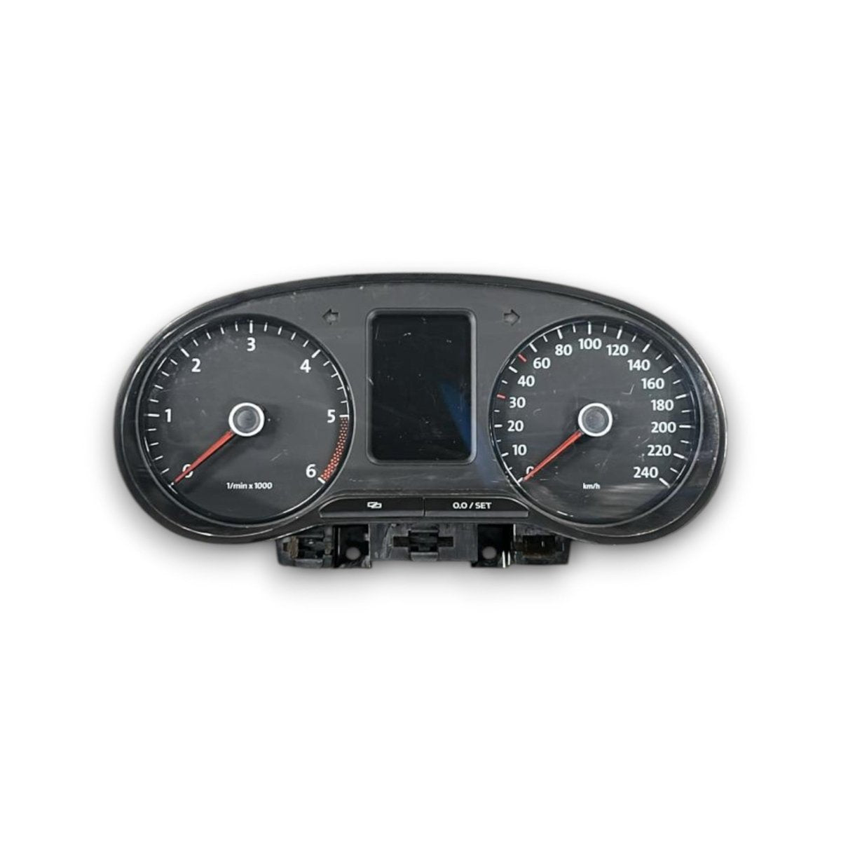 Tachimetro / contachilometri Volkswagen Polo (6R) 6r0920861j 1.2 benzina (2009 > 2017) - F&P CRASH SRL - Ricambi Usati