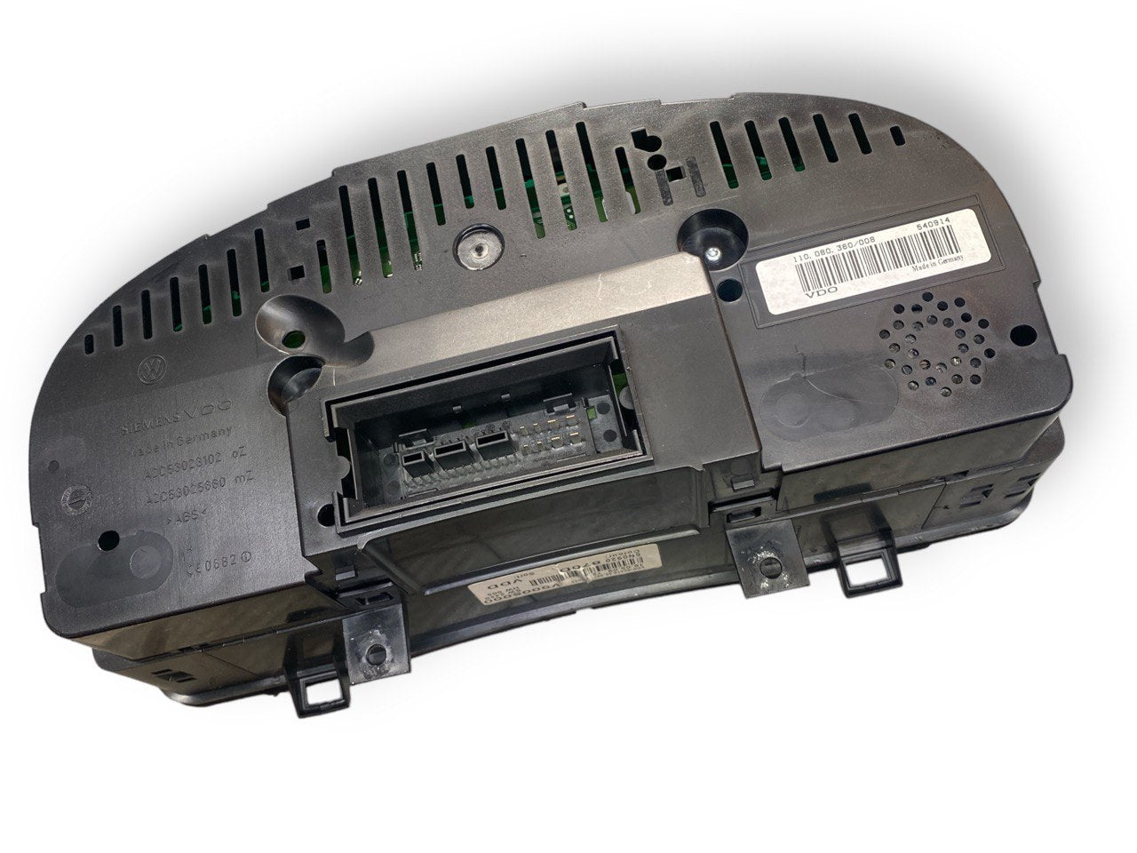 Speedometer / Odometer Volkswagen Tiguan 2.0 diesel ( 5N - manual transmission ) code 5N0920 - F&P CRASH SRLS - Used Parts