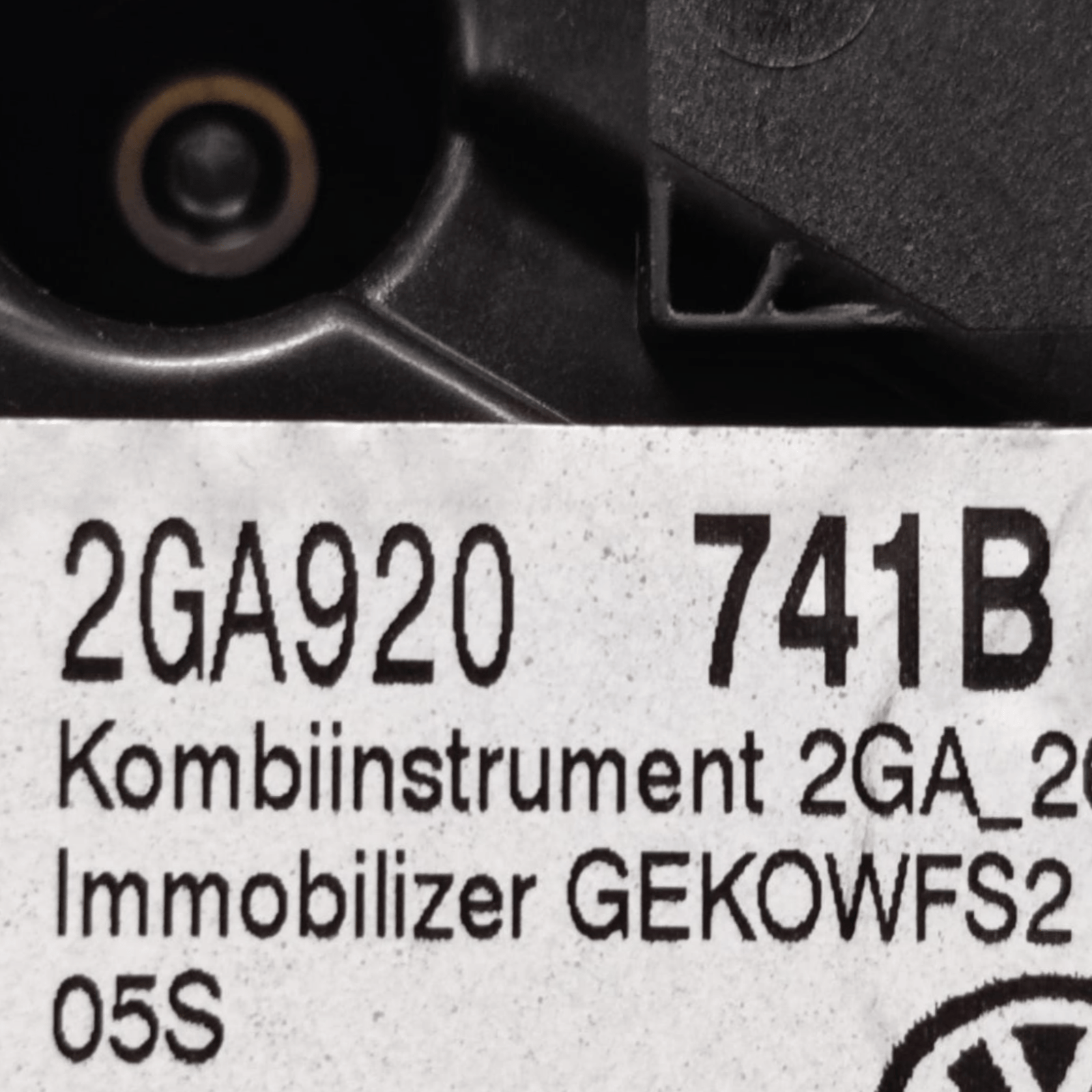 Volkswagen T-Roc 2.0 Diesel Speedometer / Odometer COD: 2GA920741B (2017>) - F&P CRASH SRLS - Used Parts