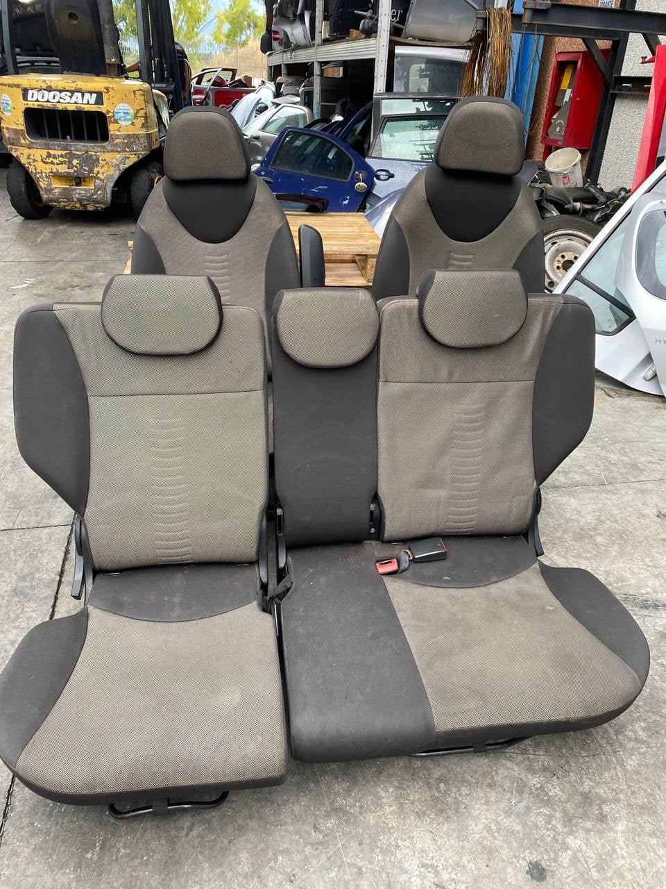 Tappezzeria completa Fiat Idea 1.3 mjt (2008) - F&P CRASH SRLS - Ricambi Usati