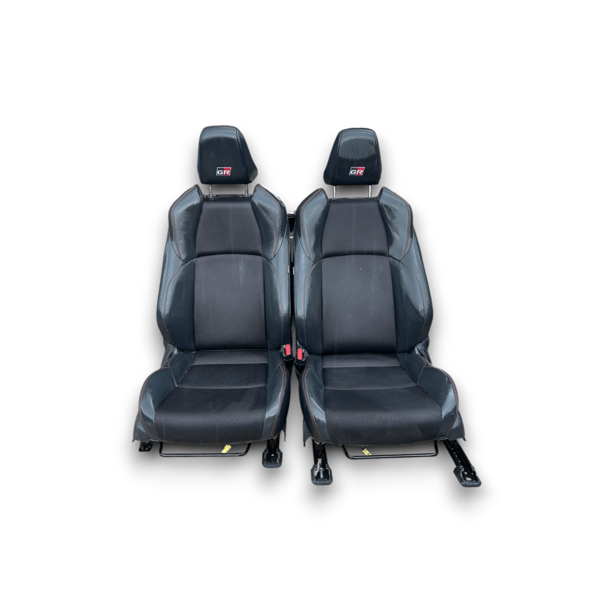 Tappezzeria completa toyota yaris 5 porte (2020 >) gr sport - F&P CRASH SRL - Ricambi Usati