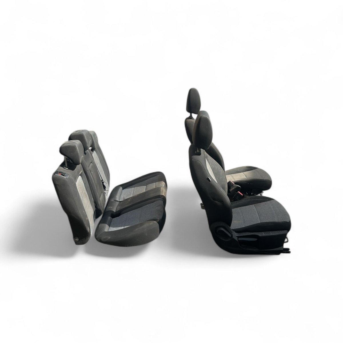 Tappezzeria / sedili Fiat Tipo Cross (2015 > ) in stoffa neri e grigi - F&P CRASH SRLS - Ricambi Usati