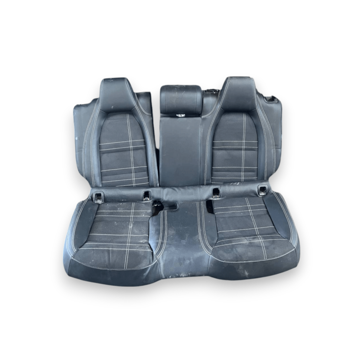 Tappezzeria / Sedili in Pelle e Stoffa Mercedes - Benz Classe A W176 (2012 al 2018) - F&P CRASH SRLS - Ricambi Usati