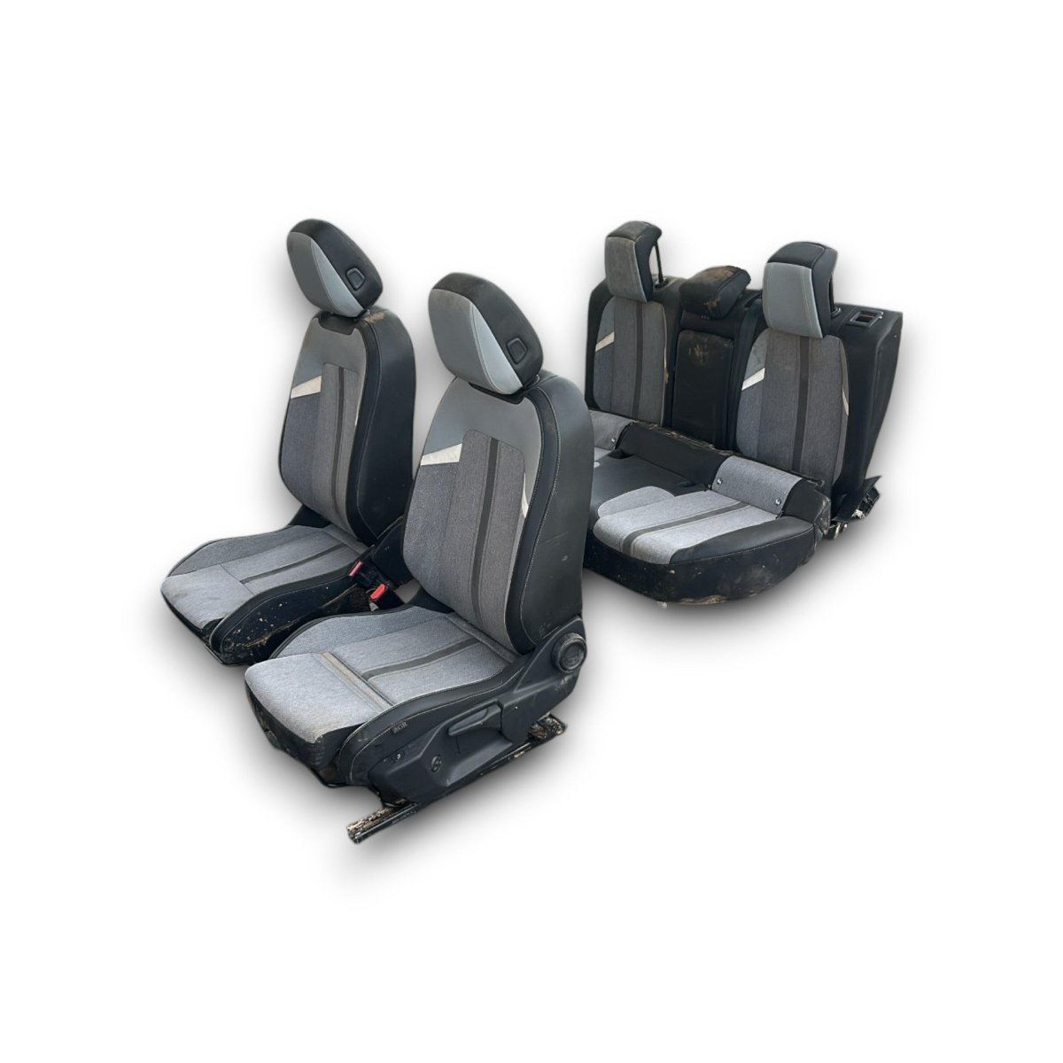 Tappezzeria / sedili in pelle e sttoffa grigi Opel Astra L (2022 > ) (alluvionata) - F&P CRASH SRLS - Ricambi Usati