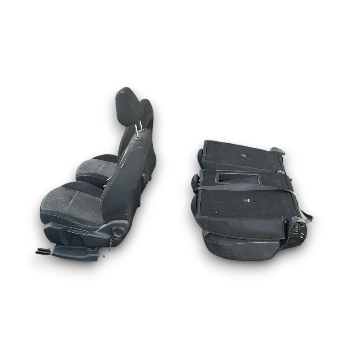 Tappezzeria / sedili in stoffa neri e grigi Opel Grandland X (2017 > 2024) - F&P CRASH SRLS - Ricambi Usati