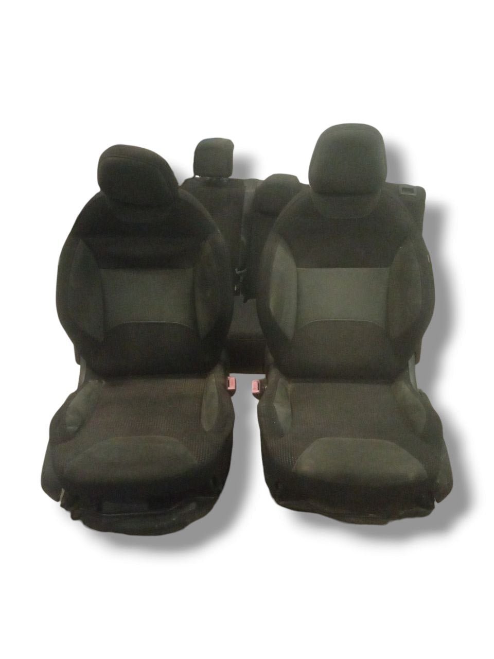 Tappezzeria / Sedili Stoffa Citreon C3 5 Porte (2009) - F&P CRASH SRLS - Ricambi Usati