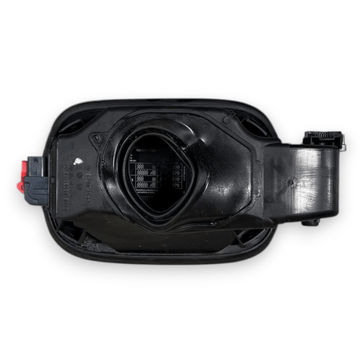 Tappo / sportello carburante Mercedes - Benz CLA (X117) 2.0 diesel cod.A1176304100 (2013 - 2019) - F&P CRASH SRL - Ricambi Usati