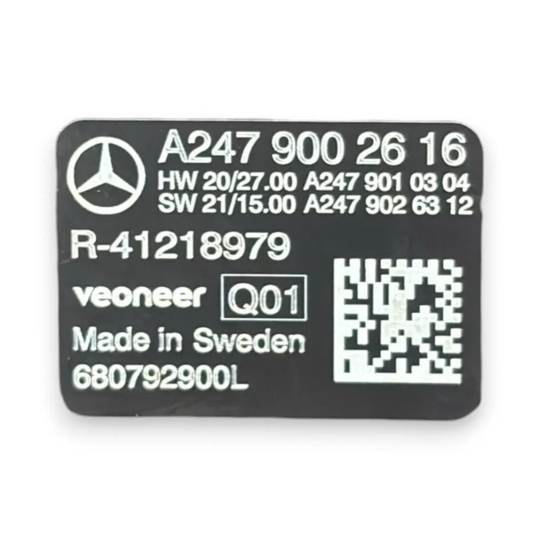 Dettaglio Telecamera parabrezza anteriore Mercedes-Benz Classe GLA H247 2020–2023 OEM A2479008506 - foto 3