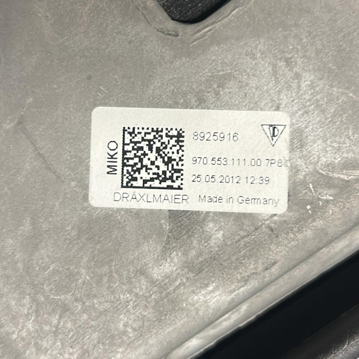 Tunnel Centrale + Bracciolo In Pelle Porsche Panamera I (970) cod.97055311100 (2009 > 2016) - F&P CRASH SRLS - Ricambi Usati