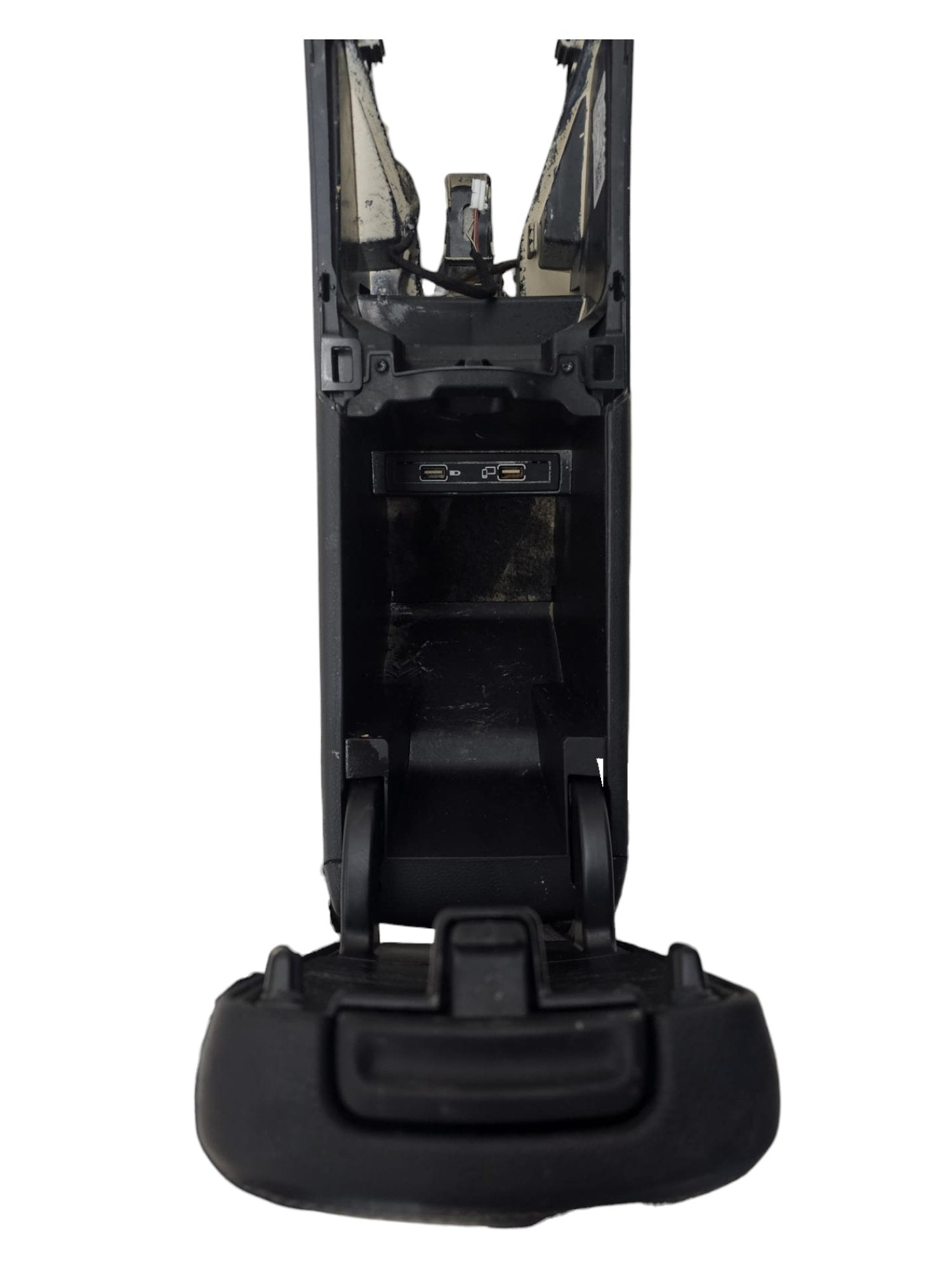 Tunnel centrale con bracciolo Mercedes Classe A W176 (2012 - 2018) Cod:A1766800900 - F&P CRASH SRLS - Ricambi Usati