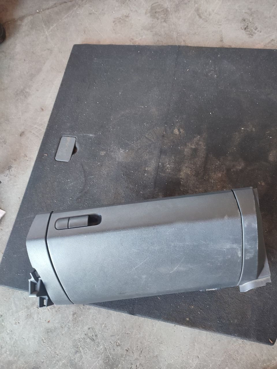 Mazda cx - 7 2.2 d ( 2009 ) glove compartment drawer - F&P CRASH SRLS - Used Parts