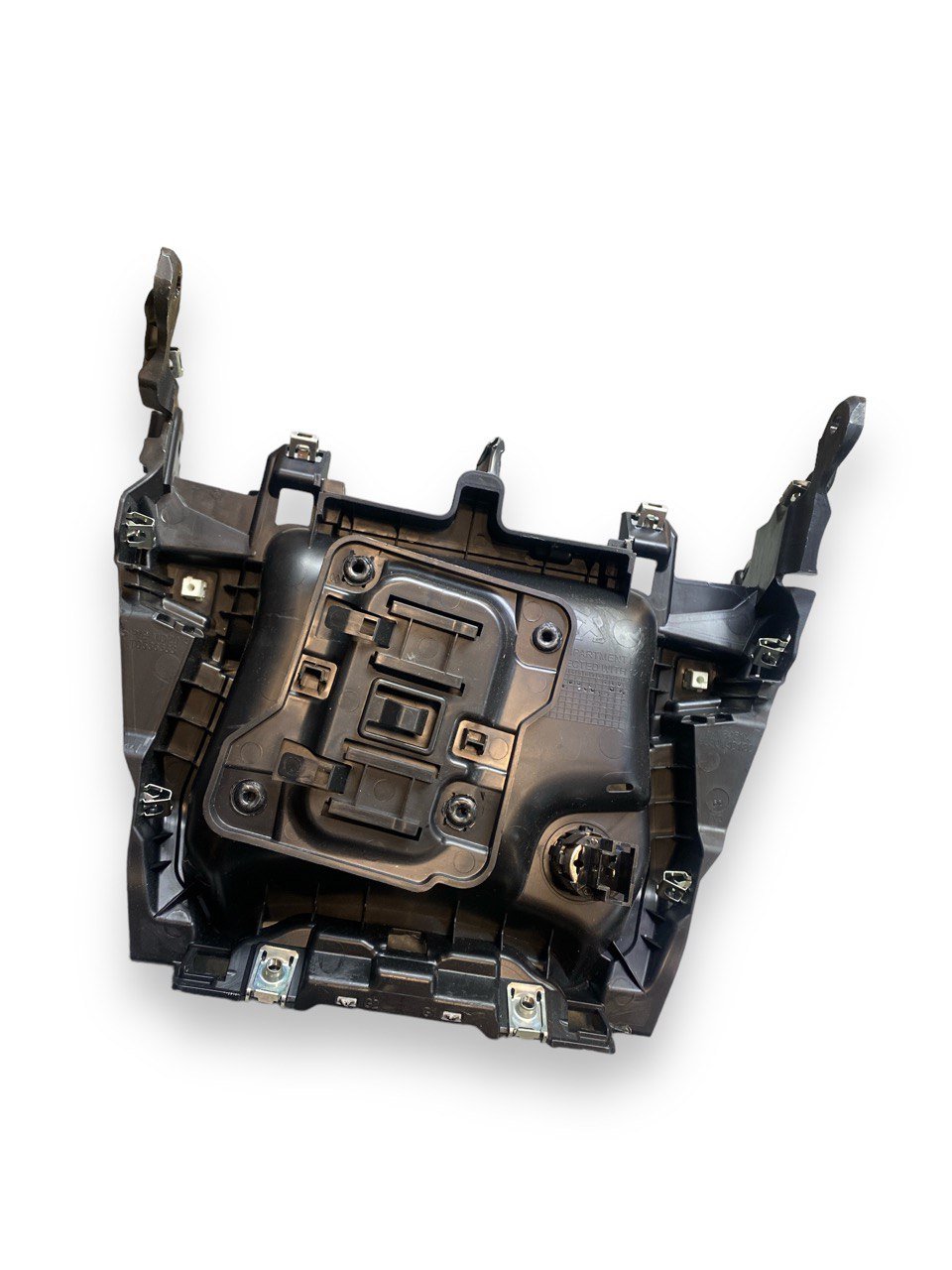 Van storage compartment with 12V socket Peugeot 2008 (2020) code 9830140180 - F&P CRASH SRLS - Used Parts