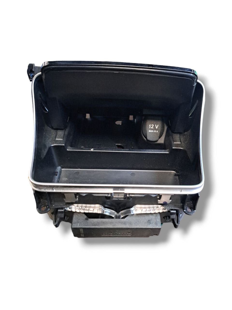 Vano portaoggetti console centrale Mercedes - Benz Classe C W205 (2017) COD:A2056800210 - F&P CRASH SRLS - Ricambi Usati