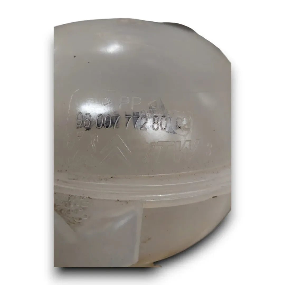 Dettaglio Vaschetta acqua radiatore Citroën C3 3ª Serie 2020–2024 OEM 9800777280 - foto 4